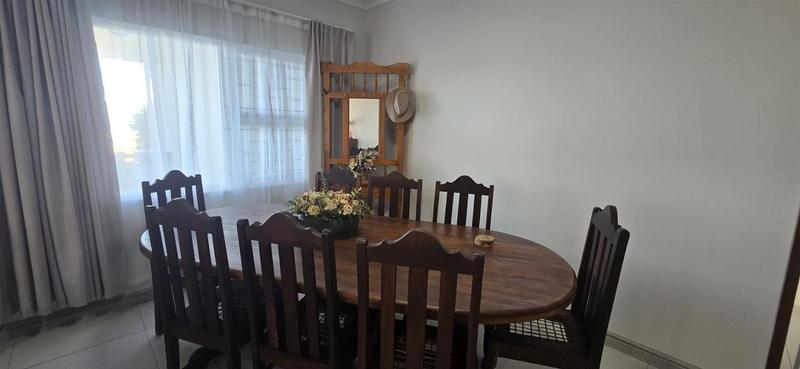 6 Bedroom Property for Sale in Reebok Western Cape
